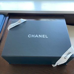 Chanel Box with magnetic closure